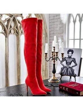 Red over the knee boots in a US 6.5 #goth #punk
